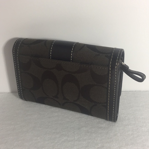 Coach Signature Jacquard Wallet - Picture 2 of 6